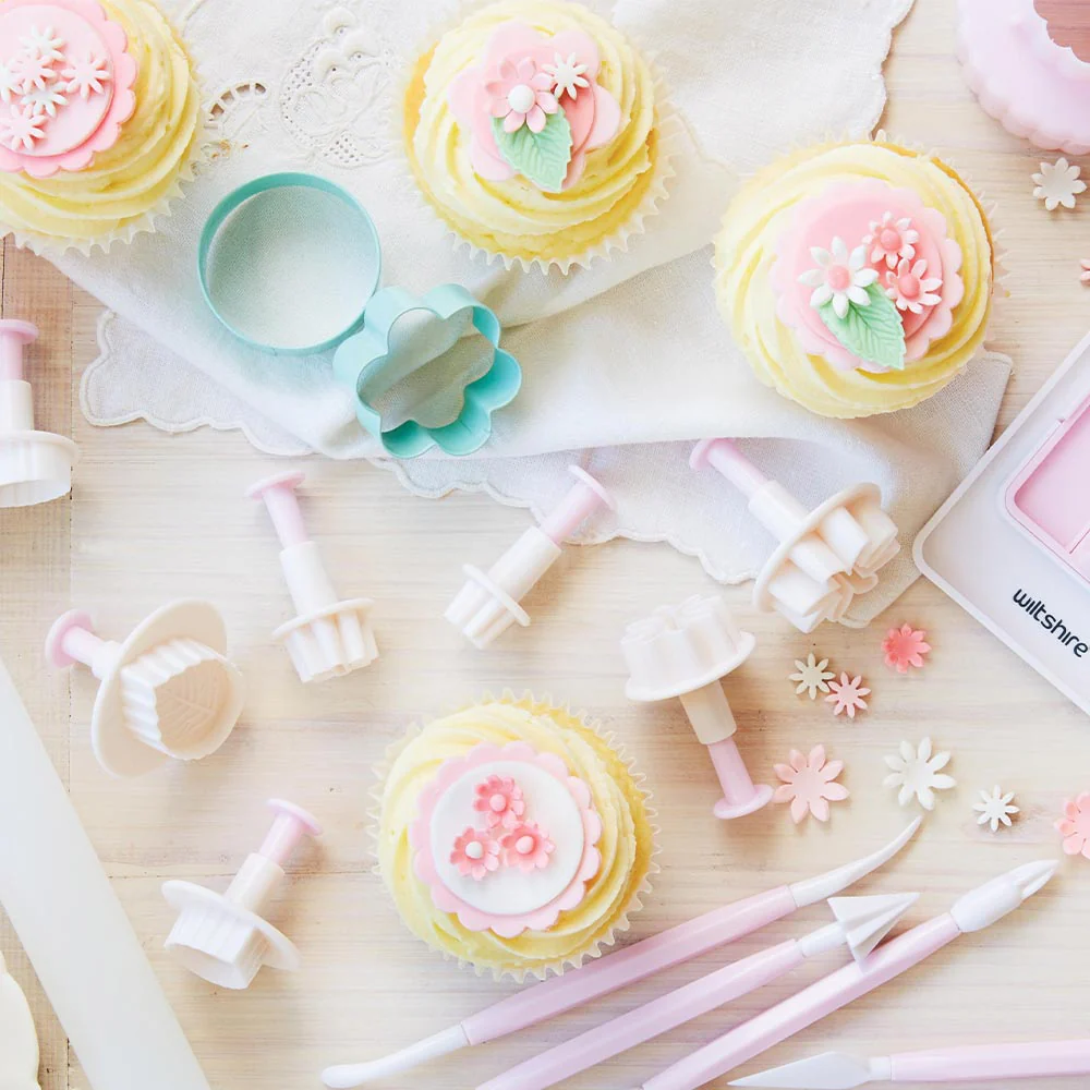 Fondant Flower Cutter & Pusher Set of 4 - Image 3