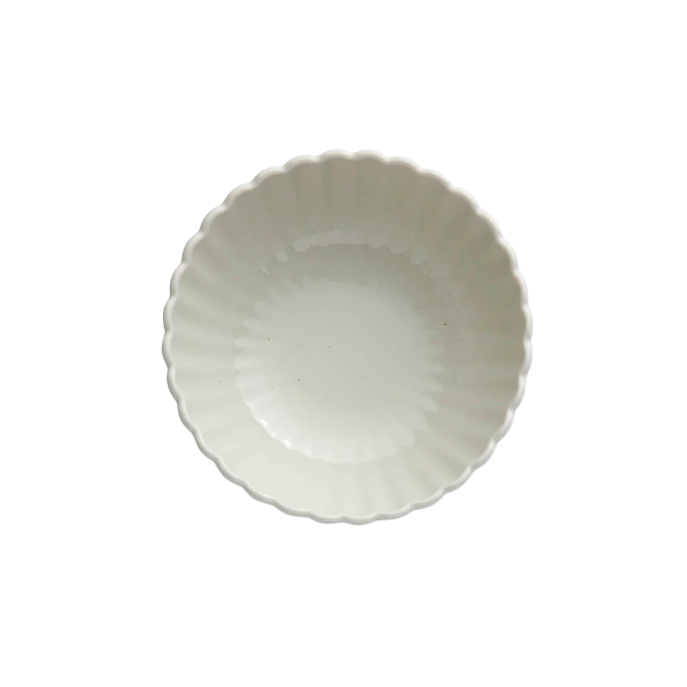 Petite Petal Bowls 4 Piece Set 15cm x 6.5cm / 6" x 2.6" - Image 7