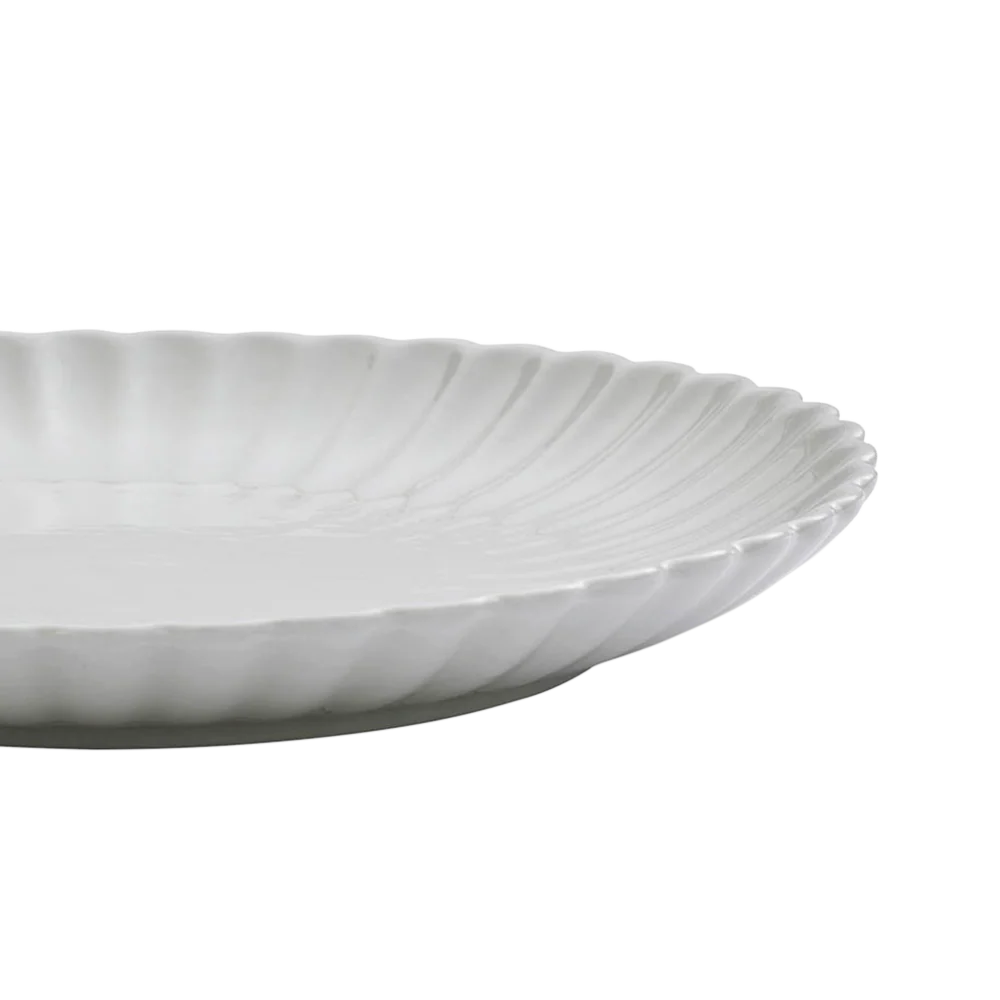 Petite Petal Plates 4 Piece Set 20.5cm / 8" - Image 8