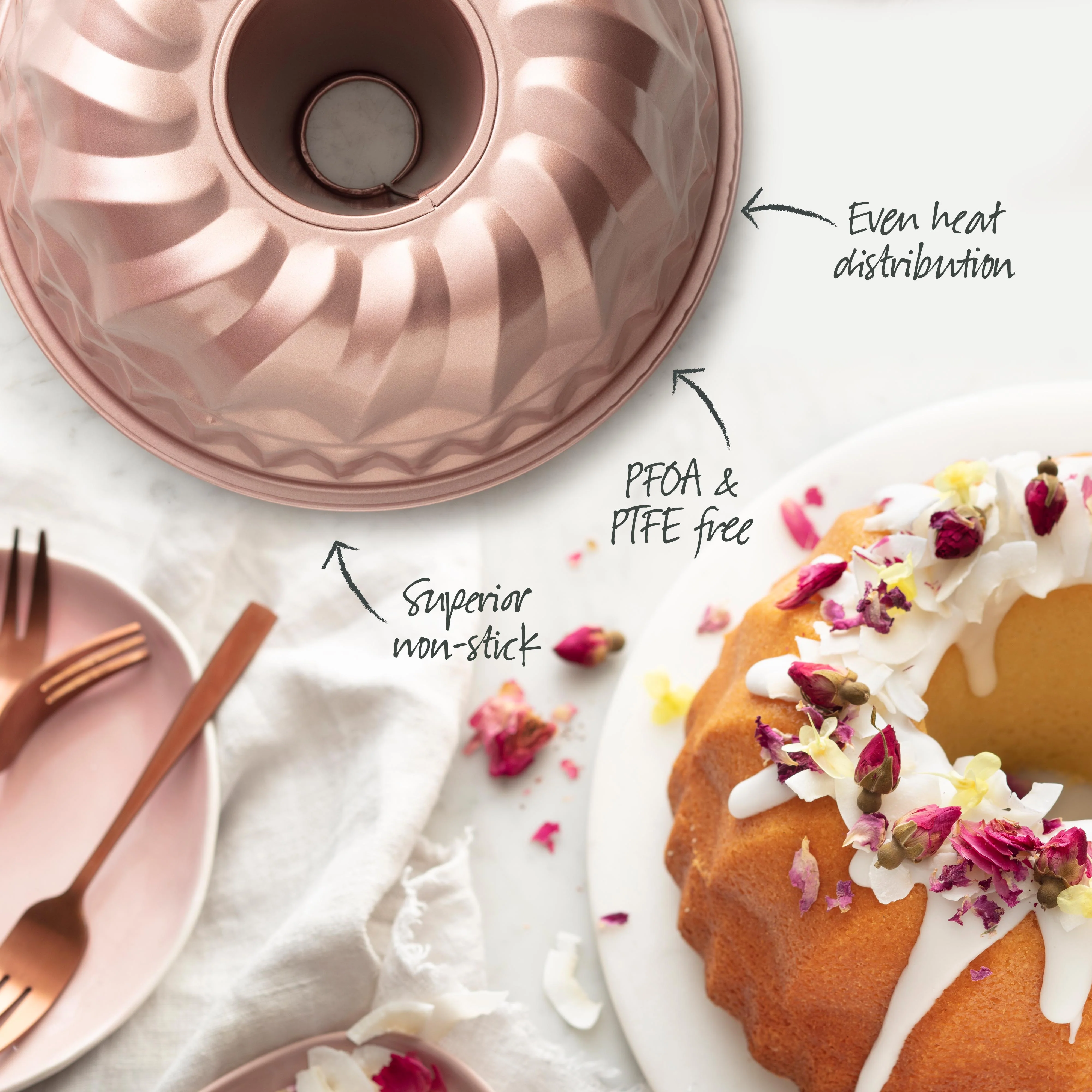 Rose Gold Bundt Pan 21cm - Image 3