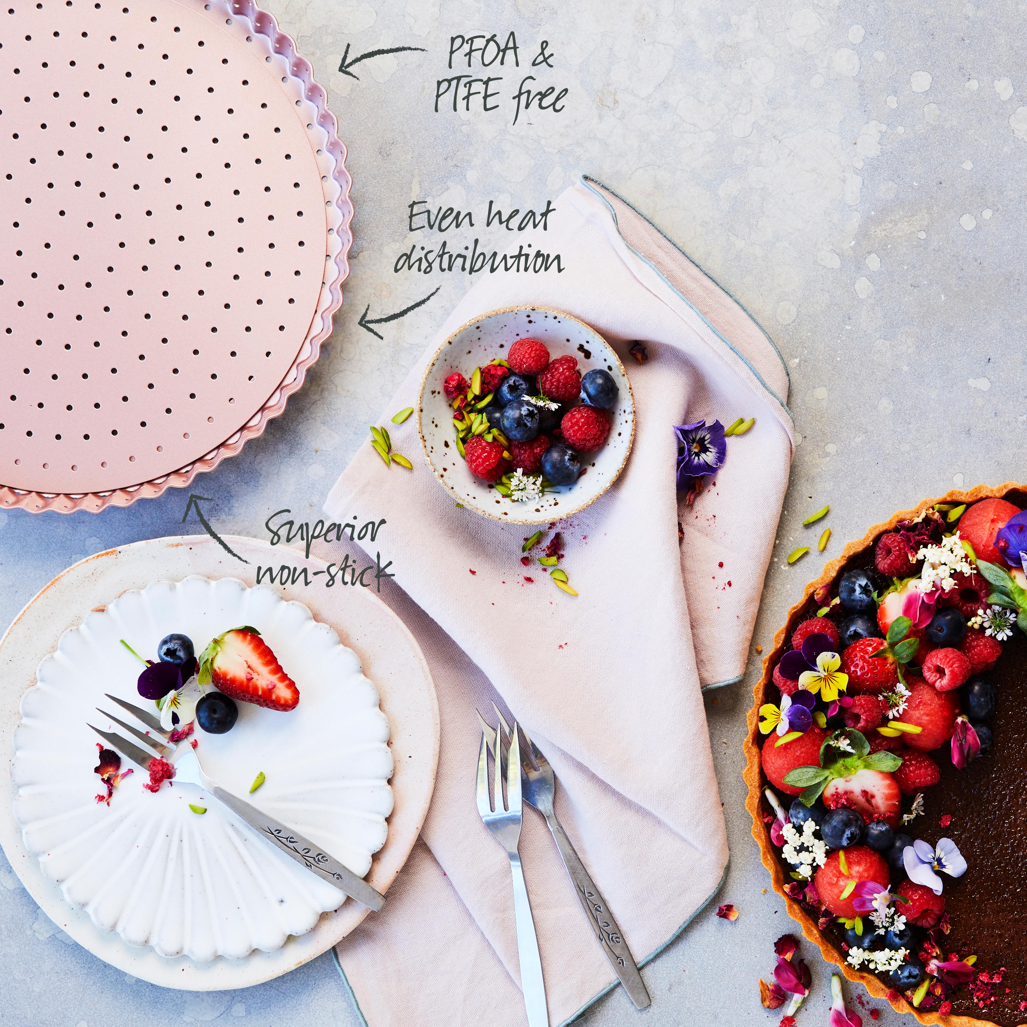 Rose Gold Perforated Round Quiche & Tart Pan - Image 4