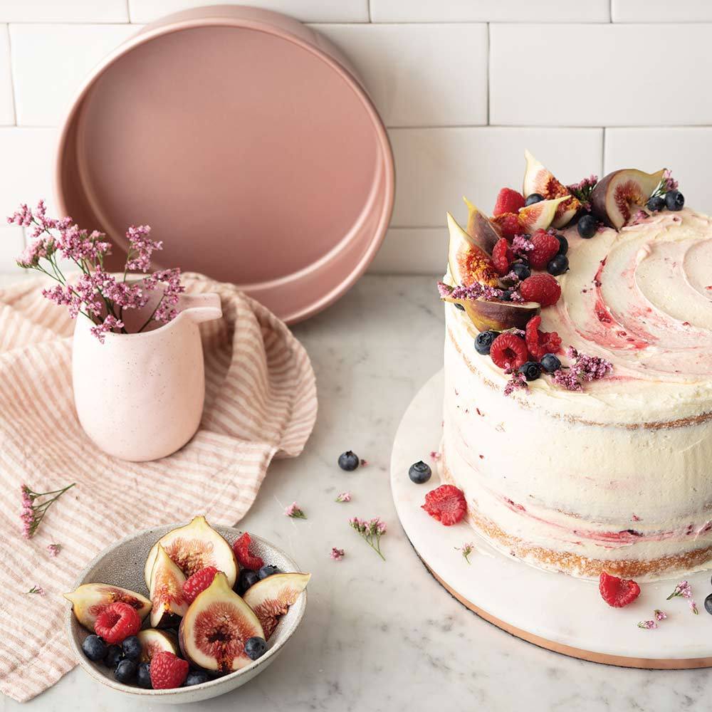 Rose Gold Round Cake Pan 20cm - Image 6