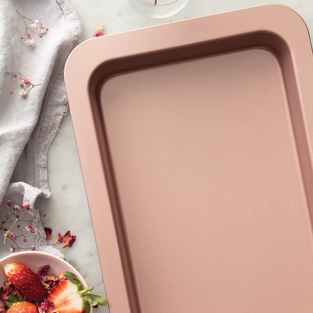 Rose Gold Slice Pan 27.5cm - Image 7