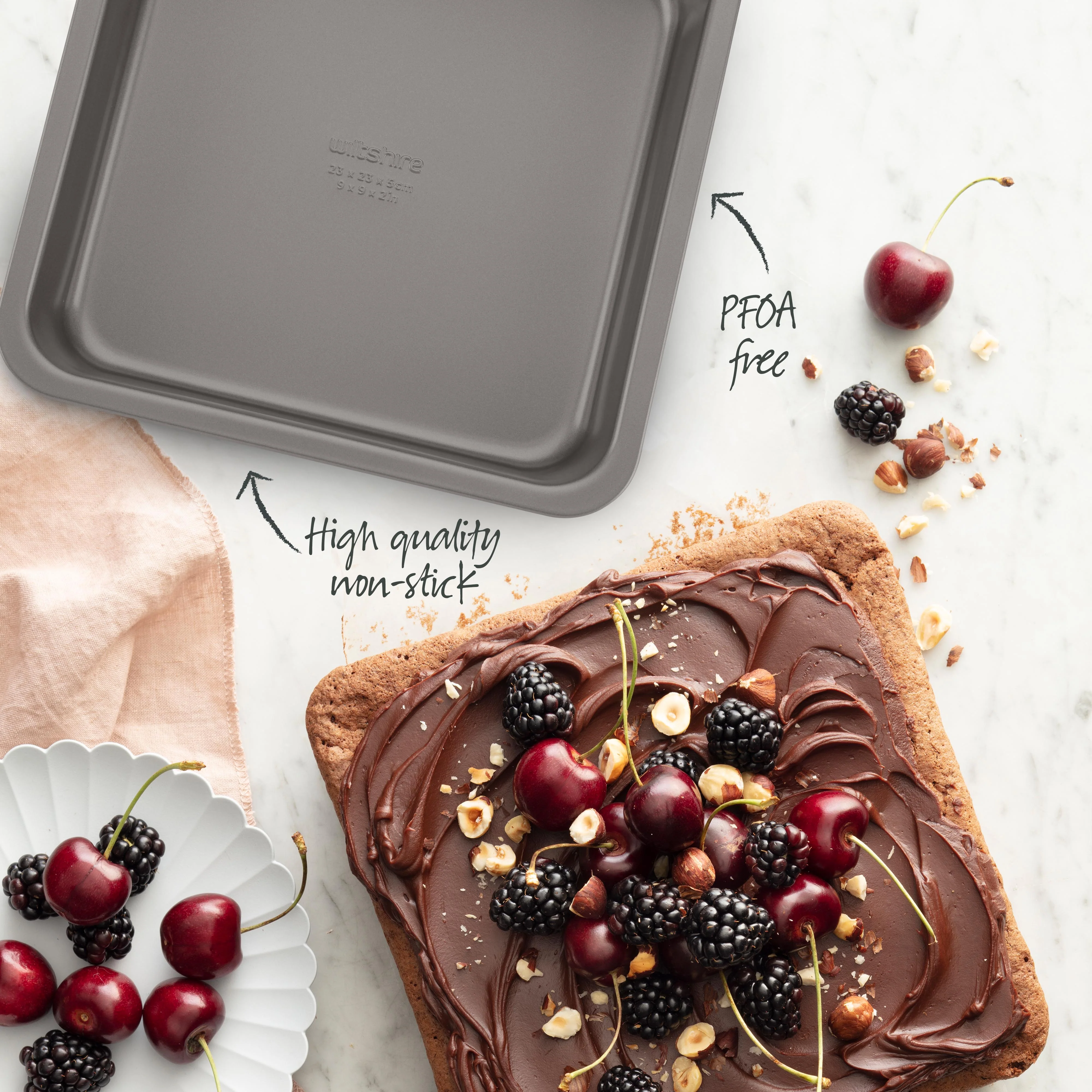 Two Tone Square Cake Pan 23cm - Image 4
